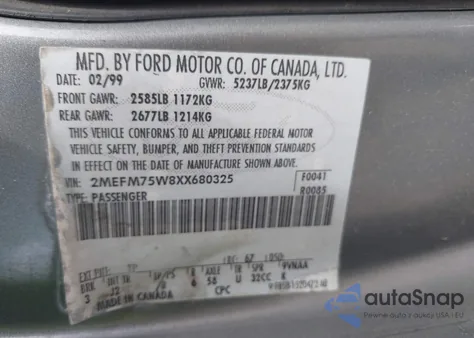 1999 Mercury Grand Marquis Ls z USA, uszkodzony, nr VIN 2MEFM75W8XX680325